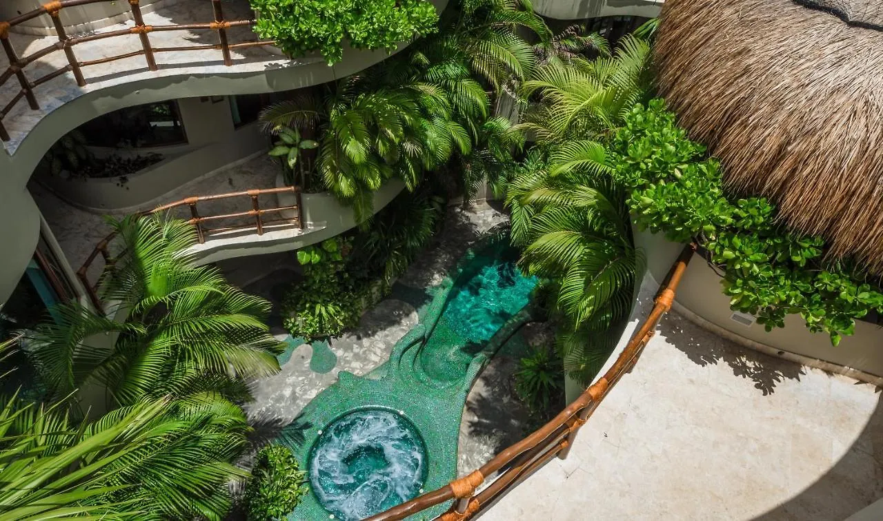 Maya Villa Condo Hotel And Beachclub بلايا ديل كارمن