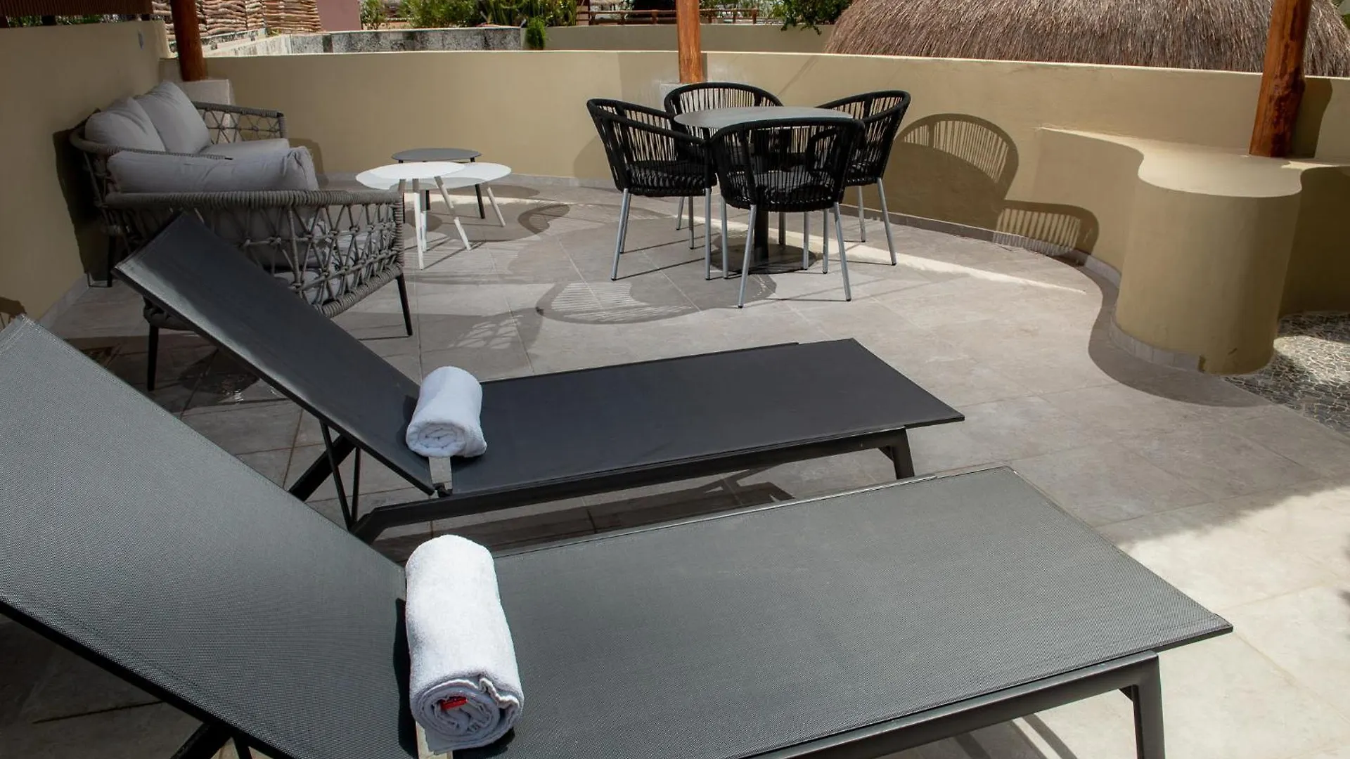 Maya Villa Condo Hotel And Beachclub بلايا ديل كارمن