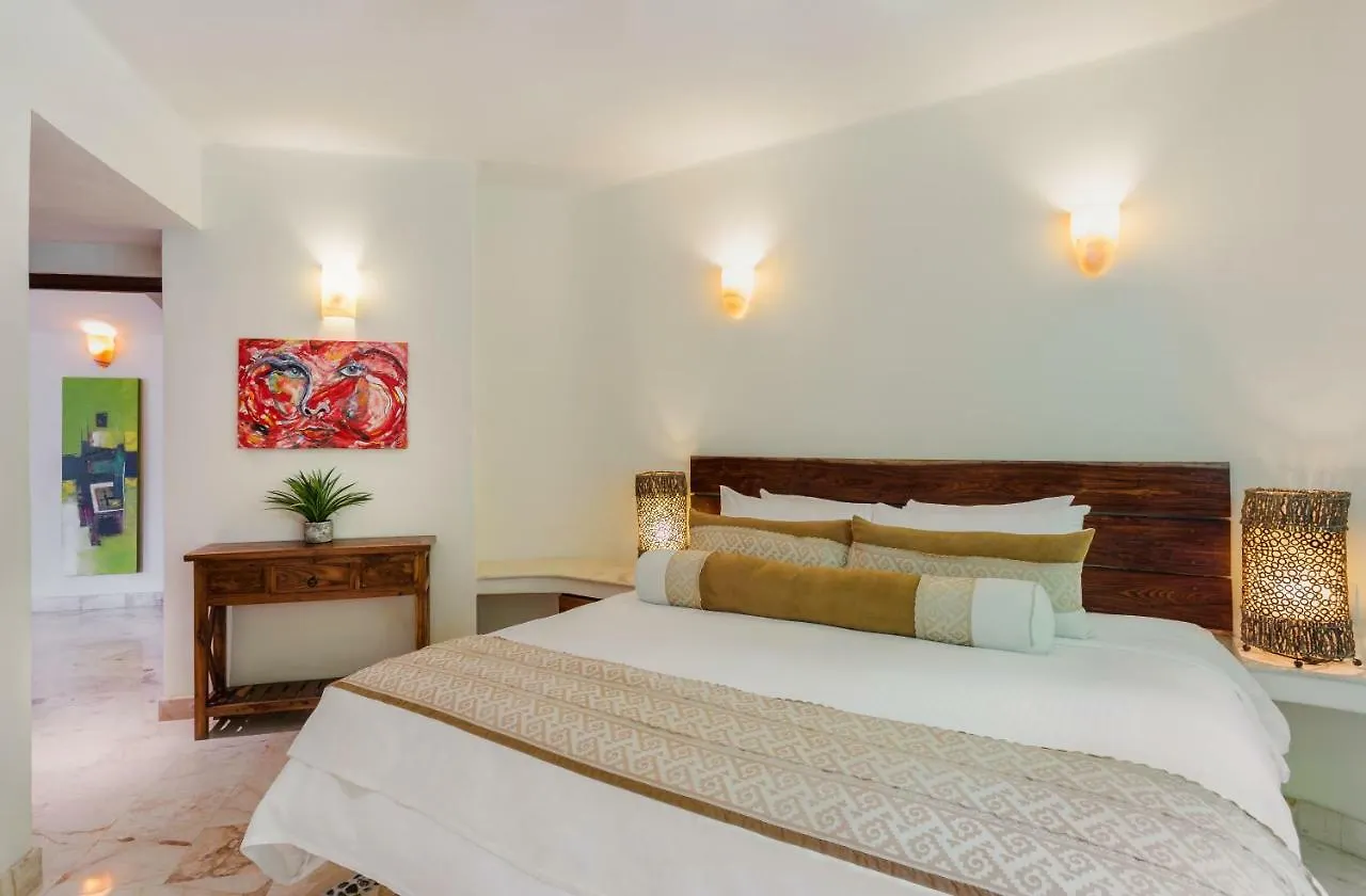 Maya Villa Condo Hotel And Beachclub بلايا ديل كارمن