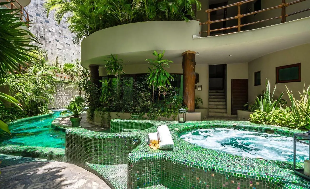 Maya Villa Condo Hotel And Beachclub بلايا ديل كارمن
